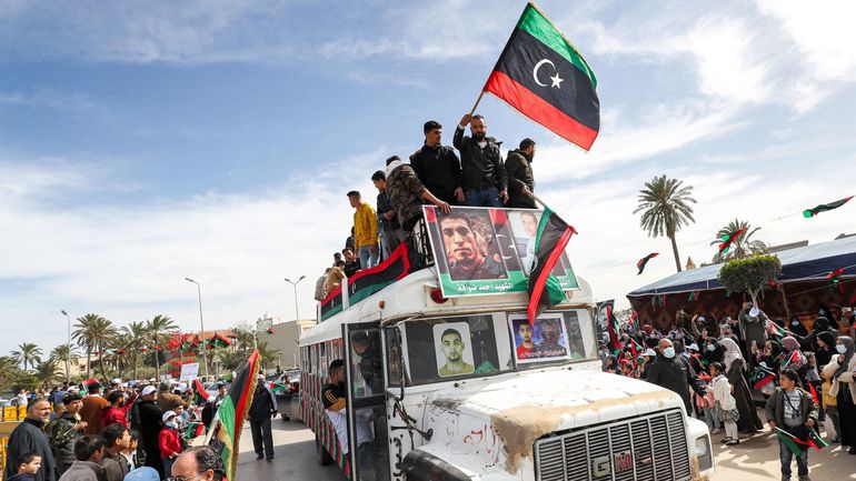 Libye : un gouvernement parallèle prête serment, la crise s'aggrave