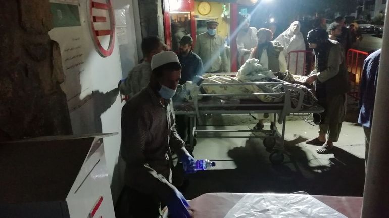 Afghanistan : au moins 85 morts dans le double attentat à l'aéroport de Kaboul
