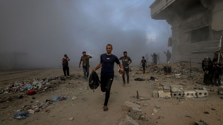 La Défense civile fait état d'un pilonnage israélien sur Gaza malgré l'appel de Trump à cesser les bombardements après la réponse du Hamas
