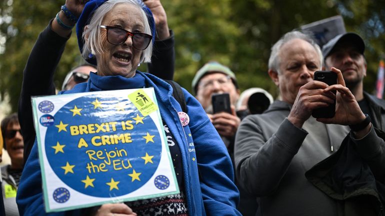 Du Brexit au Bregret : des centaines de personnes réunies à Londres pour un retour au sein de l'Union européenne