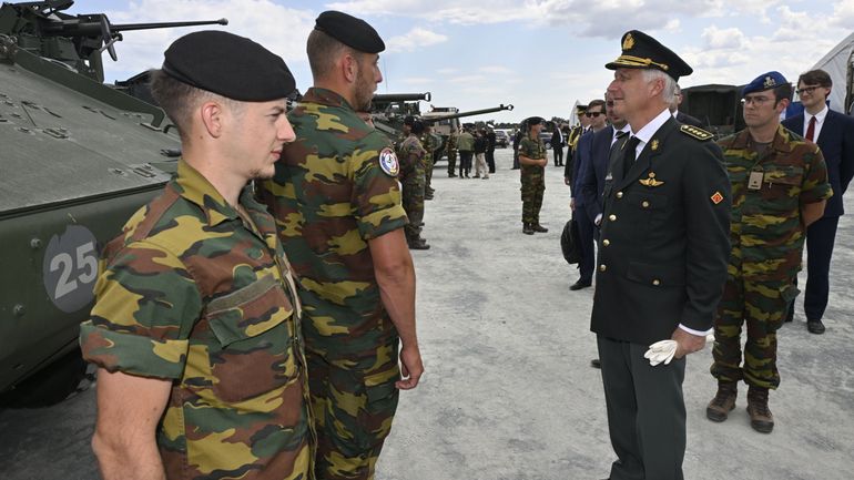 Guerre en Ukraine : originaires des quatre coins du pays, les militaires belges réagissent à la visite royale en Roumanie