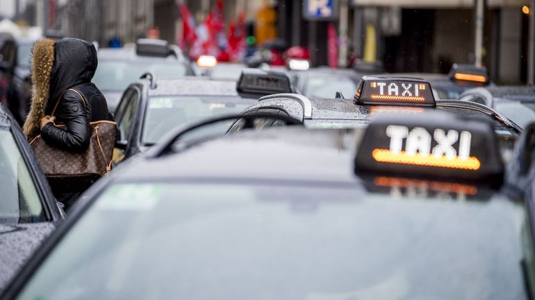 Plan taxi : les chauffeurs LVC prévoient une nouvelle action dans la capitale vendredi