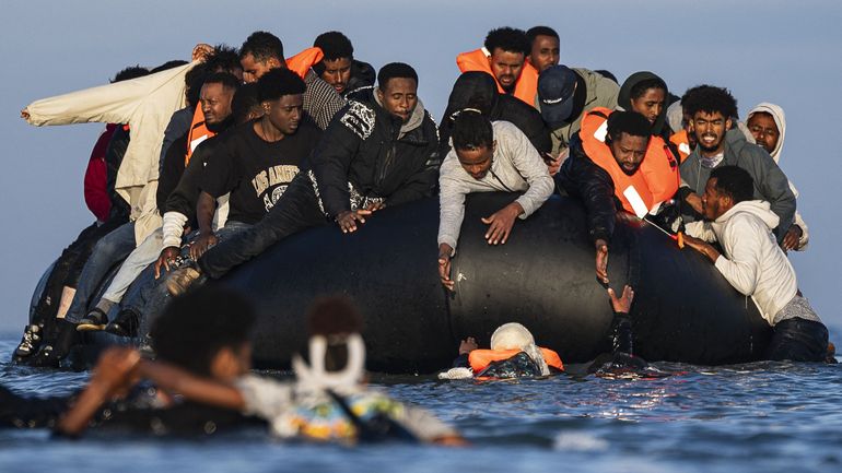 France : près de 400 migrants secourus, trois décès : le prix douloureux de l’inaccessible Angleterre