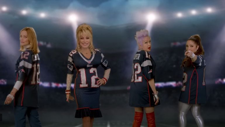 80 for Brady' review: Super Bowl comedy rallies from bad trailer