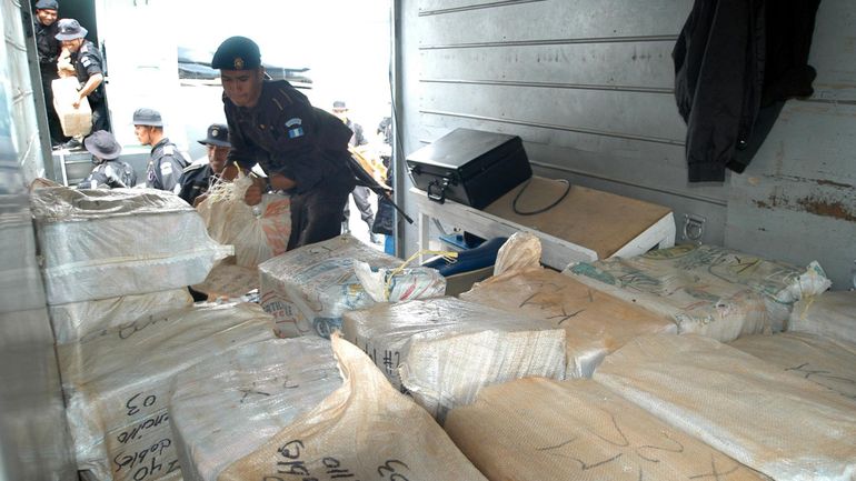Près de deux tonnes de cocaïne à destination de la Belgique interceptées en Equateur