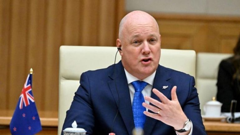 Nouvelle-Zélande : le Premier ministre veut interdire les réseaux sociaux aux moins de 16 ans