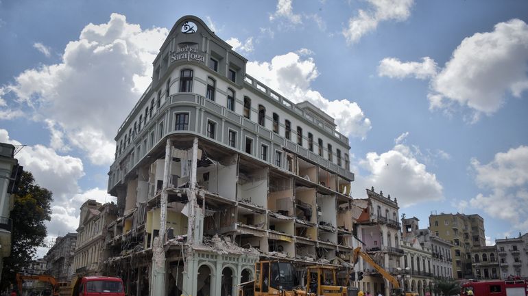 Explosion dans un hôtel à Cuba : quatre nouveaux corps extraits des décombres, 35 morts