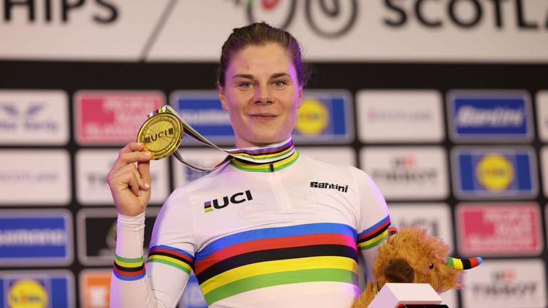 Gérard Bulens et le rôle d'exemple de Lotte Kopecky : "Important pour un cyclisme belge féminin qui traine un peu la patte..."