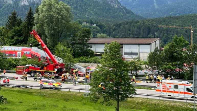 Le déraillement d'un train dans les Alpes allemandes fait 4 morts et 30 blessés
