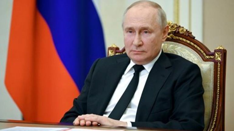 Guerre en Ukraine : Vladimir Poutine relève l'âge maximum des réservistes de cinq ans