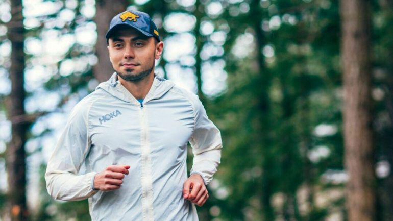 Jasmin Paris écrit l'histoire en devenant la 1re femme à boucler la Barkley, la course la plus difficile du monde !