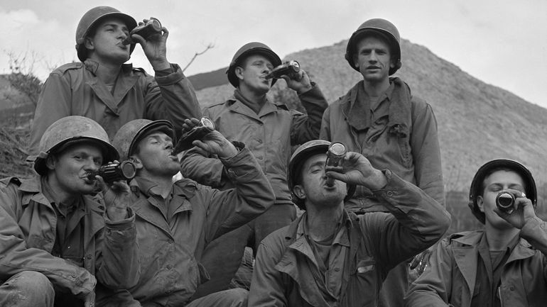 80e anniversaire du D-Day : ces marques américaines qui ont débarqué avec le GI'S - chewing-gum, cigarettes, coca, ray-ban, café en poudre...