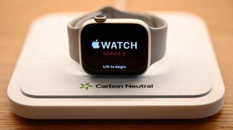 Technologie : par mesure de précaution, Apple suspend la vente de ses dernières montres connectées aux États-Unis