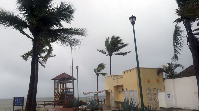Mexique : Agatha lance la saison des ouragans, une région touristique en état d'alerte