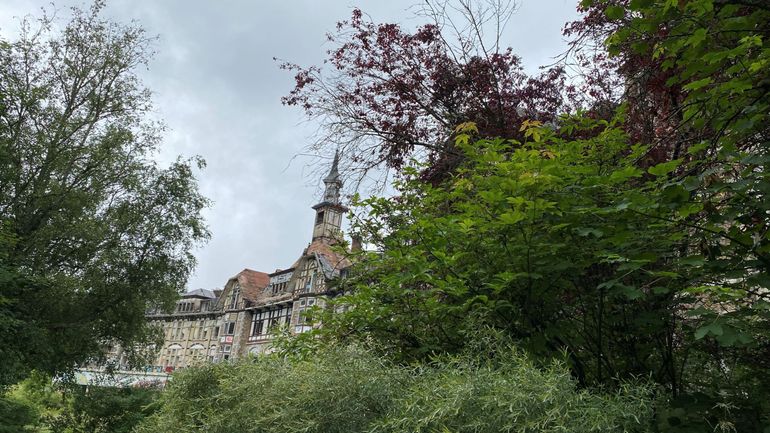 La procédure de vente de Borgoûmont est 
