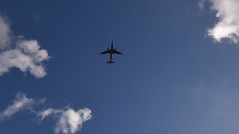 Guerre en Ukraine : aucun avion Boeing et Airbus russes ne peuvent voler dans le ciel chinois