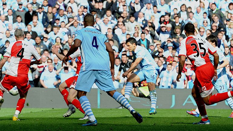 Maillot Domicile Manchester City 2020/2021 – Signé Par Sergio Agüero (Dos)