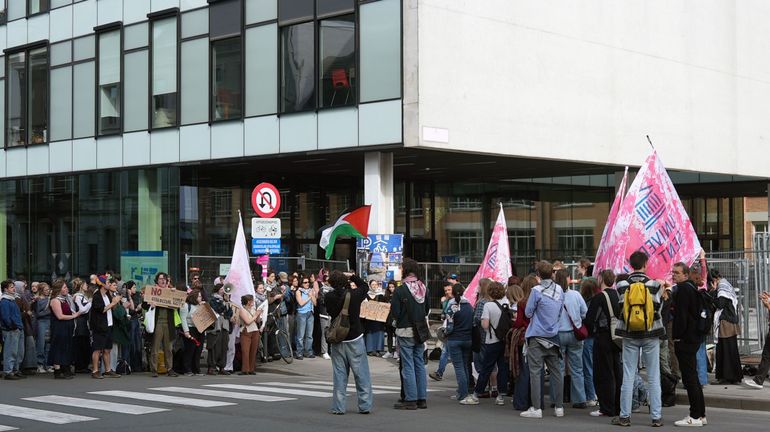 Action d'une centaine de militants pro-palestiniens à l'université de Gand