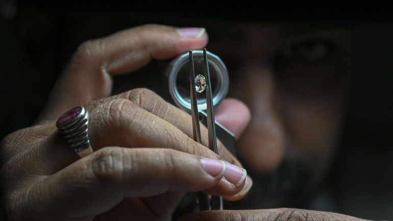 Dubaï: la police récupère un diamant volé estimé à 25 millions de dollars