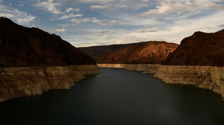 Sécheresse dans l'Ouest américain : des restrictions historiques décrétées dans le bassin du Colorado