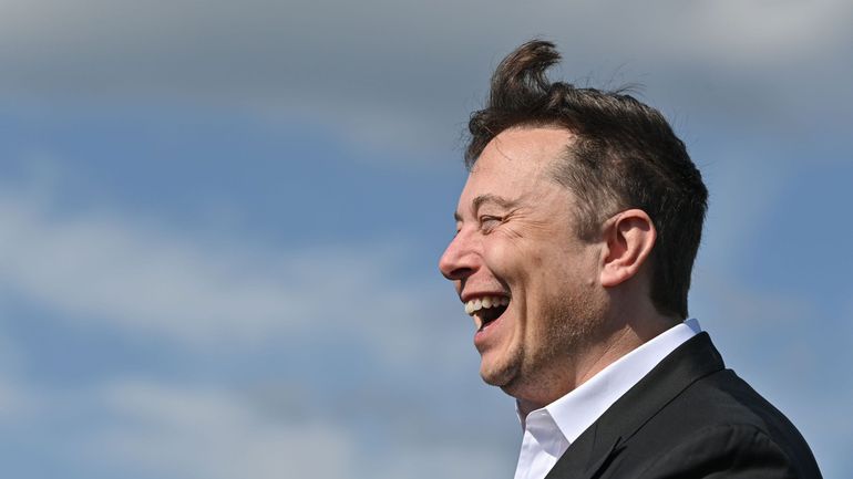 Elon Musk est à nouveau l'homme le plus riche du monde et repasse devant son rival Jeff Bezos