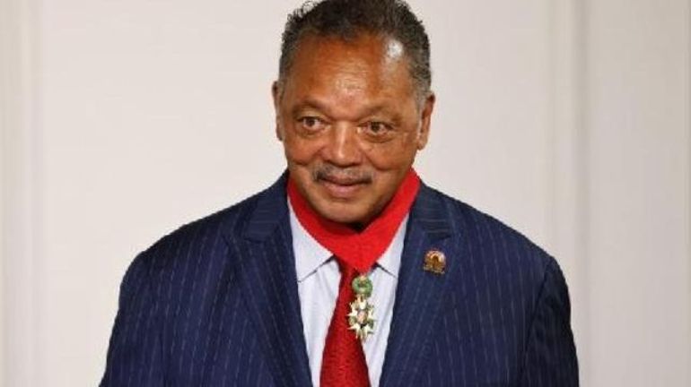 Aux Etats-Unis, le révérend et militant Jesse Jackson est hospitalisé pour Covid