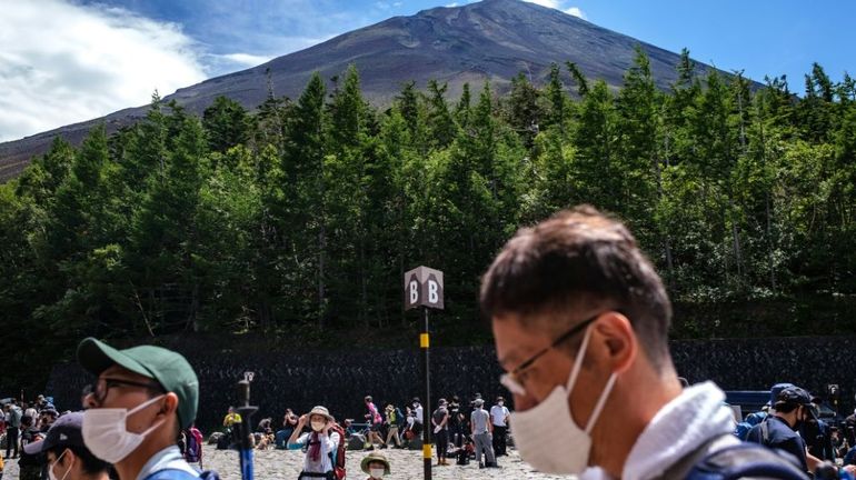 Le Japon va limiter les randonnées ce week-end au mont Fuji