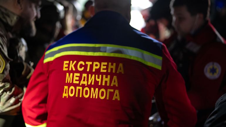 Guerre en Ukraine : neuf morts dans une frappe russe sur un minibus de civils au nord du pays
