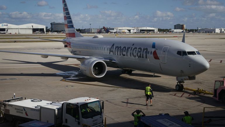 Moins de vols American Airlines l'été prochain à cause de retards de livraisons de Boeing