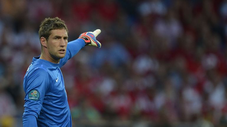 Maarten Stekelenburg (Ajax) met un terme à sa carrière à 40 ans