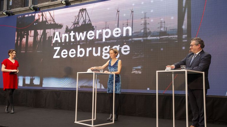 Les autorités communales approuvent la fusion entre les ports d'Anvers et Zeebrugge