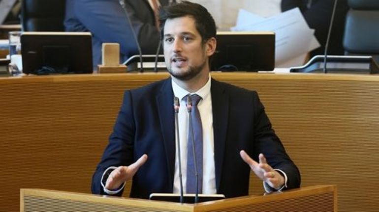 Baisse des droits d'enregistrement en Wallonie : le ministre-président justifie l'urgence