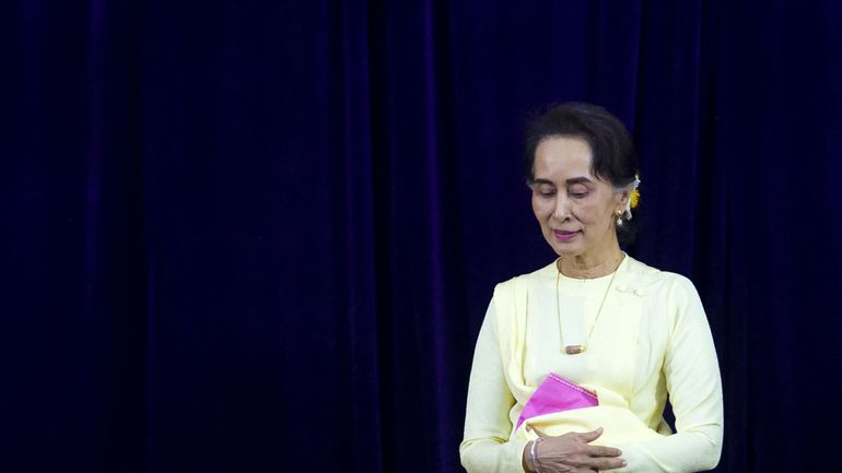 Birmanie : Aung San Suu Kyi condamnée à sept ans de prison supplémentaires, pour un total de 33 ans