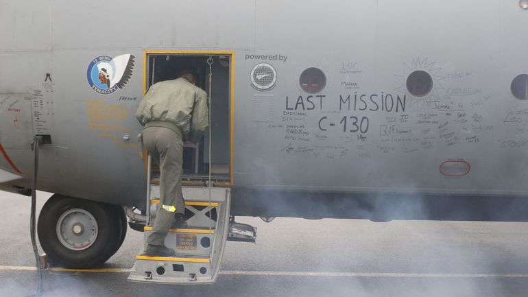 Pour cause de purée de pois, le vol d'adieu du dernier C-130 écourté