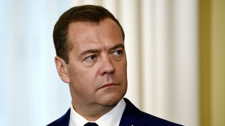 Guerre en Ukraine : l'ex-président Medvedev s'en prend aux 