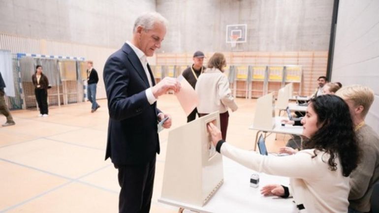 Élections en Norvège : victoire de la gauche, poussée de la droite populiste