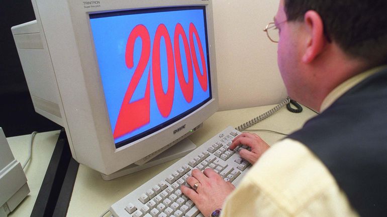 Il y a 25 ans, l'angoisse du bug de l'an 2000 : 