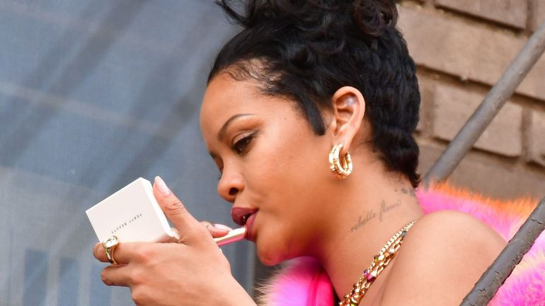 Rihanna milliardaire, de star de la pop à l'entrepreneuse beauté