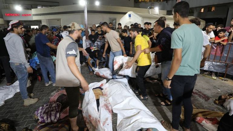 Guerre Israël - Gaza : Des centaines de morts dans un hôpital, Israël et le Hamas se rejettent la responsabilité