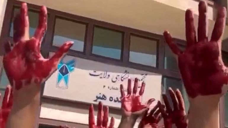 Iran : la répression a fait au moins 108 morts parmi les manifestants, selon une ONG