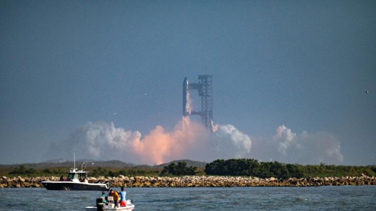 Après une série noire d'échecs, la méga fusée d'Elon Musk redécolle