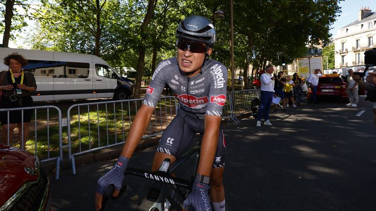 Tour de France – Philipsen s’excuse auprès de van Aert : "Je n’essayais en aucun cas de le forcer à aller dans les barrières"