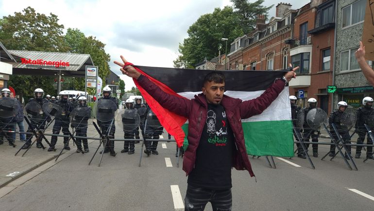 Une cinquantaine de manifestants pro-palestiniens devant l'ambassade d'Israël à Uccle