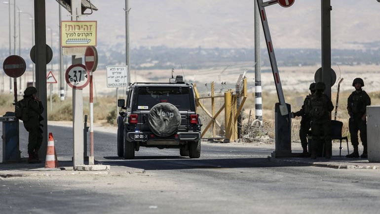 Un Jordanien tue trois vigiles israéliens au point de passage d'Allenby, entre Cisjordanie et Jordanie