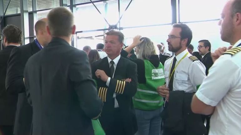 Ryanair : les pilotes de la base de Charleroi menacent à nouveau de partir en grève les 15 et 16 juillet
