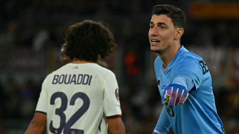 Séquence légendaire : le gardien du LOSC Berke Özer arrête 3 penaltys consécutifs face à la Roma