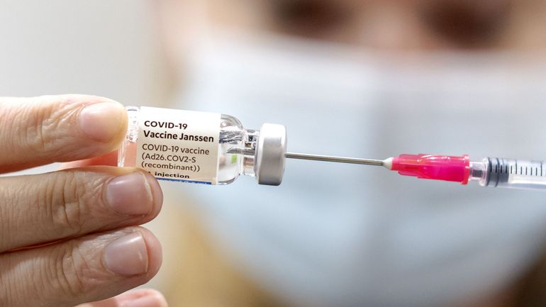 Coronavirus: feu vert à la production de vaccins Janssen en Italie