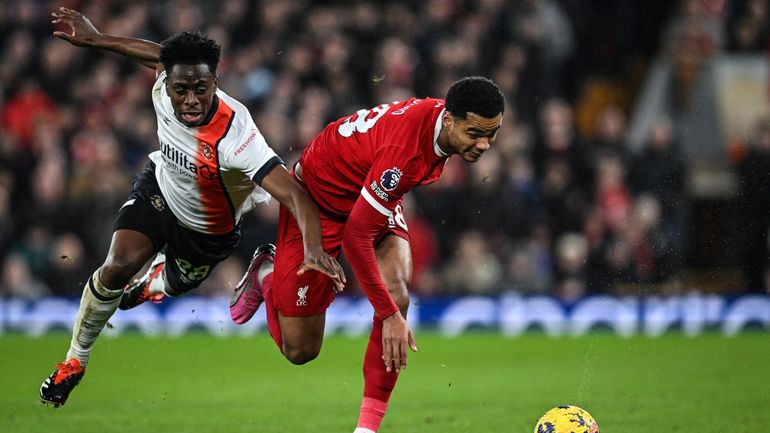 Liverpool renverse le Luton Town de Thomas Kaminski et Albert Sambi Lokonga pour répondre à Manchester City