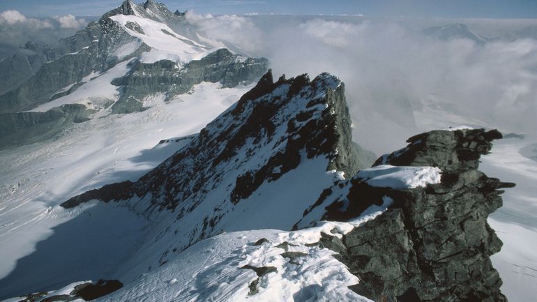 Suisse : les corps sans vie de cinq skieurs retrouvés près de Zermatt