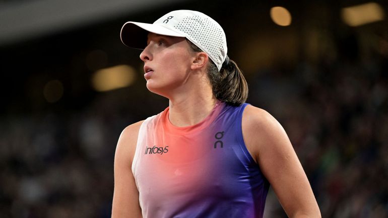 "C'est très dur de se concentrer" : Iga Swiatek fait la leçon au public de Roland-Garros